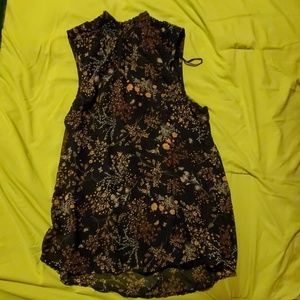 Billowing tank blouse.